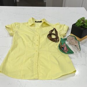 The Limited Womens Yellow Button Down Shirt